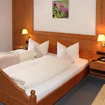 Ferienparadies Spielmannsau 3*